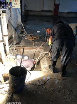 泰州防水堵漏公司在兴化专注地下室堵漏水池堵漏